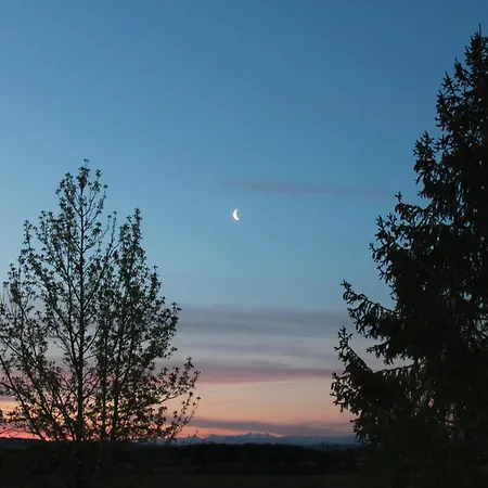 Jomenisa Frühstückspension