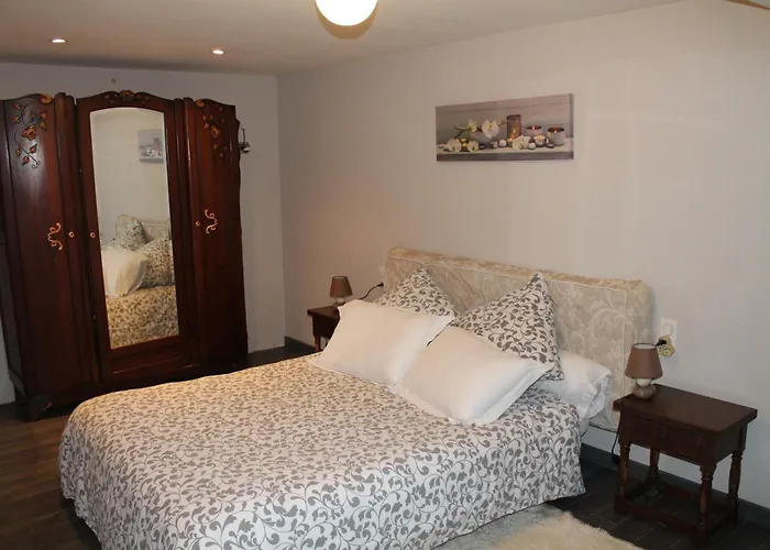 住宿加早餐酒店 Jomenisa 3*